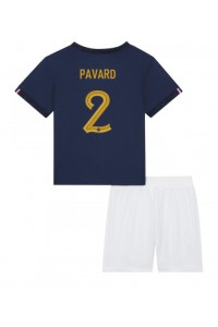 Frankrijk Benjamin Pavard #2 Babytruitje Thuis tenue Kind WK 2022 Korte Mouw (+ Korte broeken)